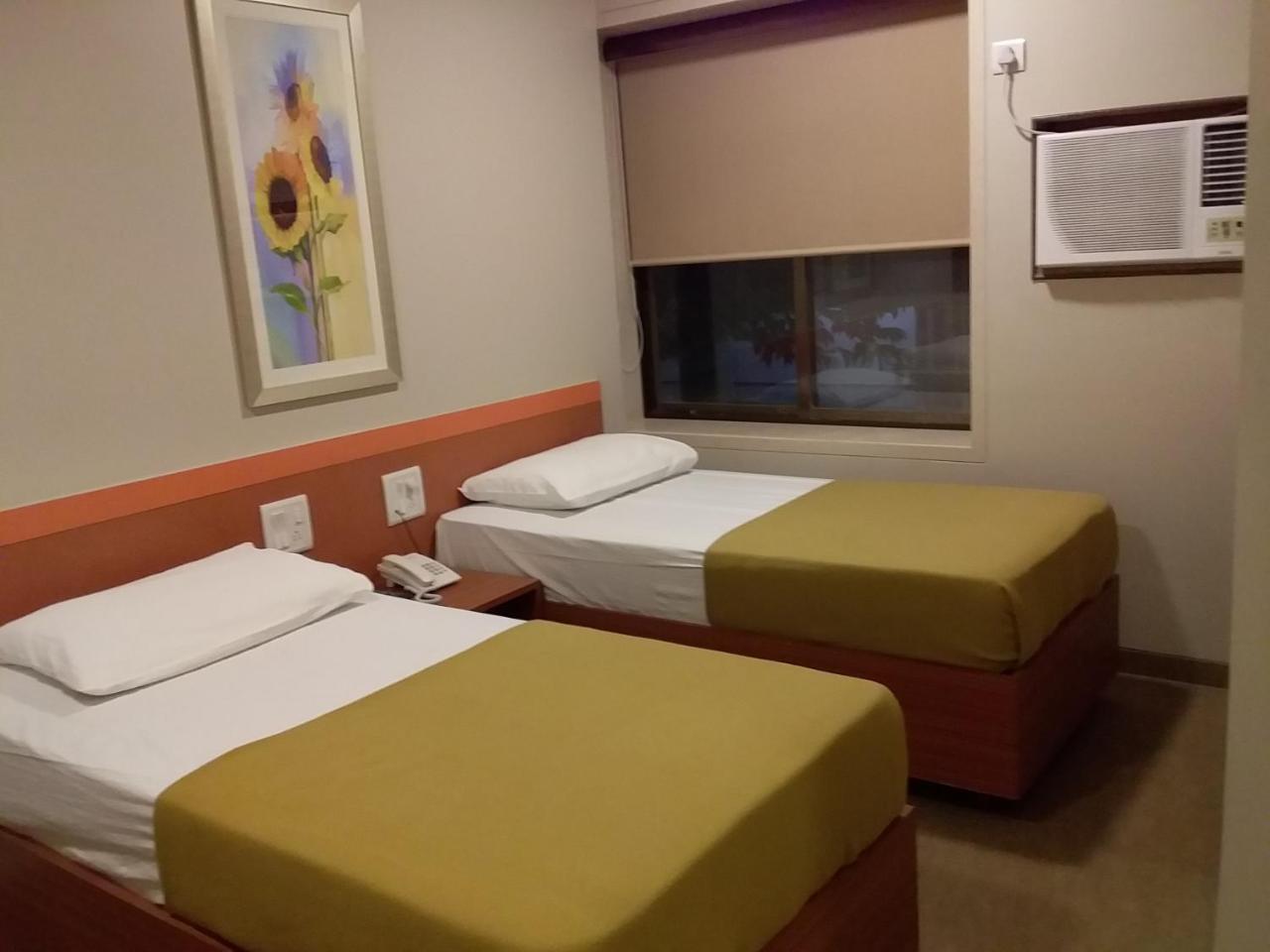 Sai Palace Express Ширди Экстерьер фото